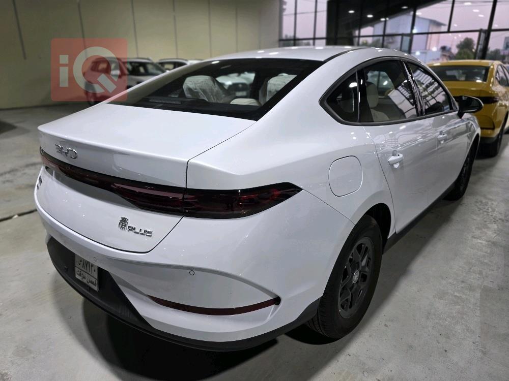 بي واي دي Qin Plus